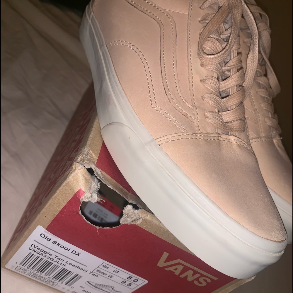 Women’s 9.5 new with box nude vans